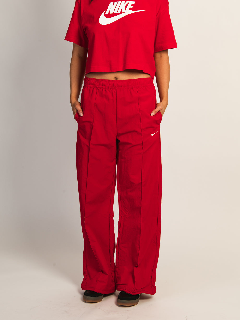 NIKE SPORTSWEAR TREND WOVEN PANT - RED