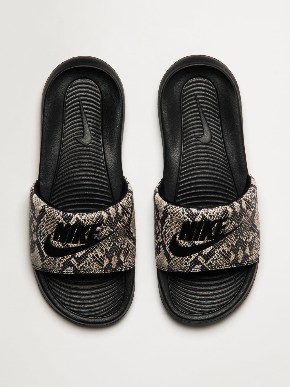 WOMENS NIKE VICTORI ONE SLIDE - SNAKE