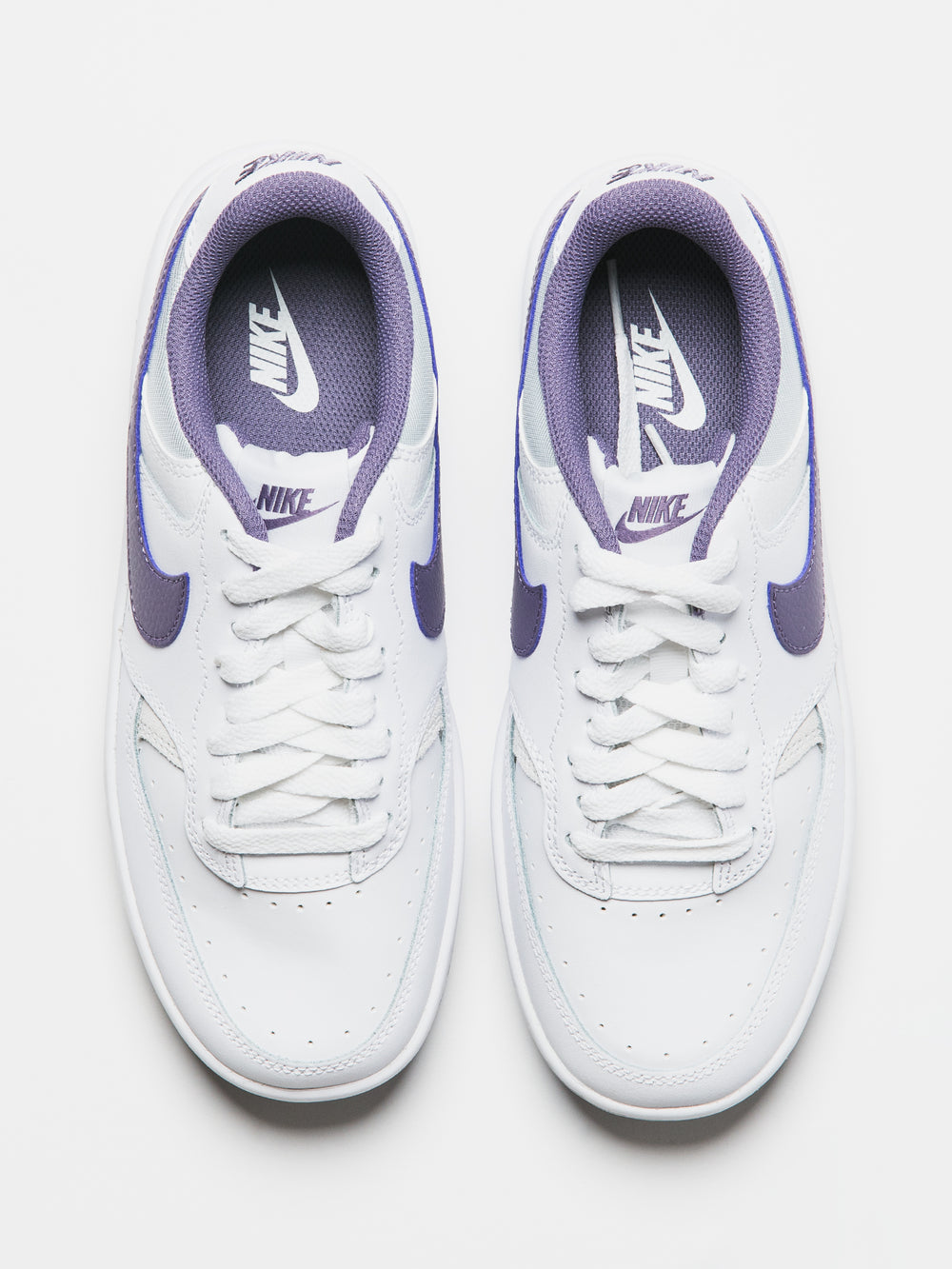 WOMENS NIKE GAMMA FORCE SNEAKER - WHITE/PURE PLATINUM/DAYBREAK