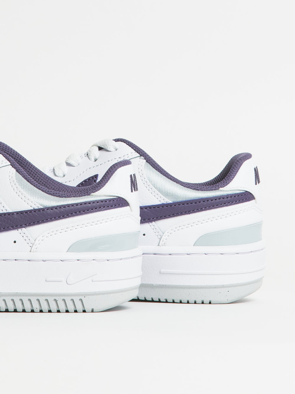 WOMENS NIKE GAMMA FORCE SNEAKER - WHITE/PURE PLATINUM/DAYBREAK