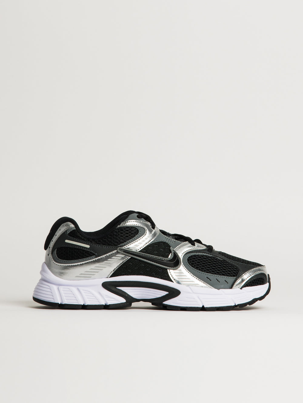 MENS NIKE V5 RNR SNEAKER - BLACK