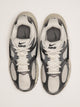 NIKE V5 RNR SNEAKER - GREY