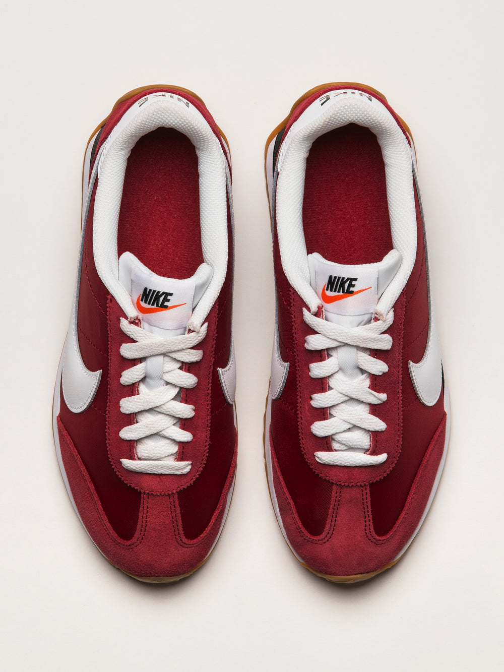 WOMENS NIKE PACIFIC SNEAKER - TEAM CRIMSON/WHITE