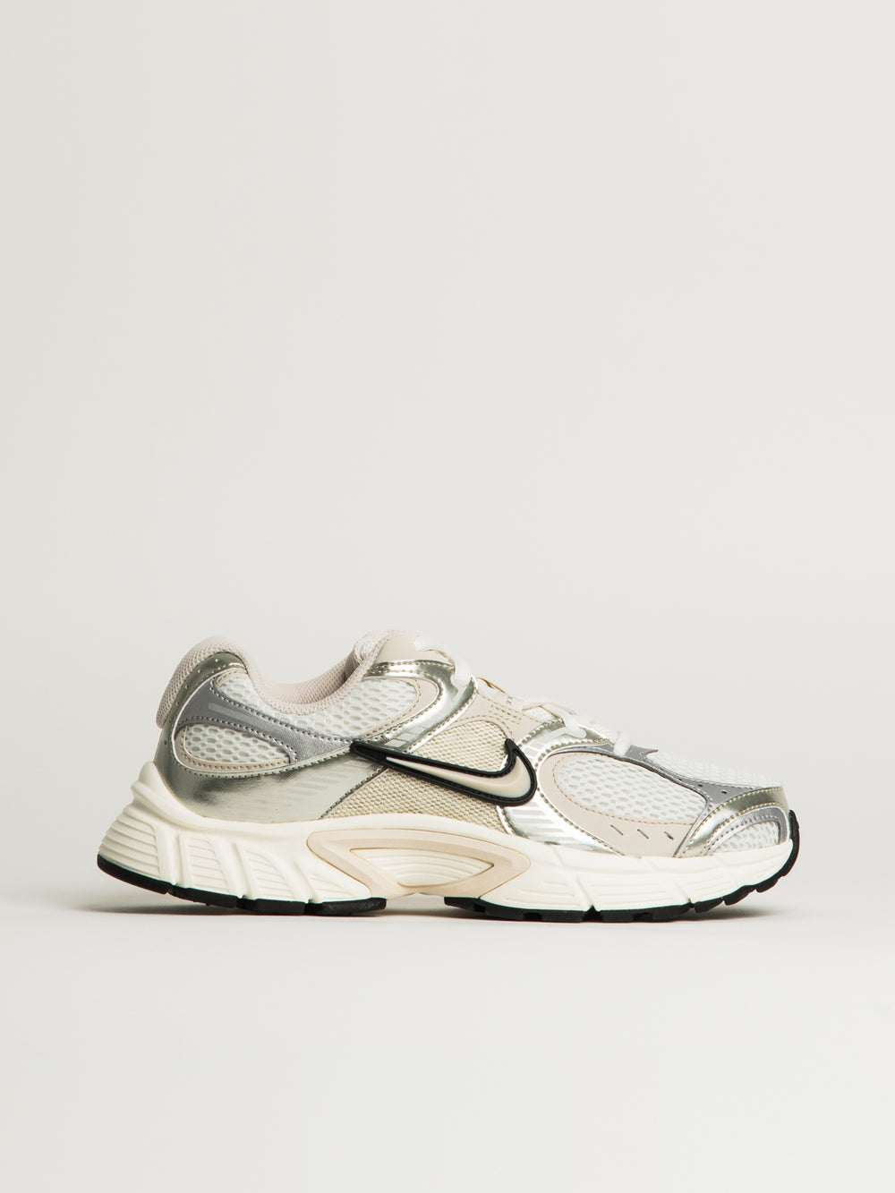 NIKE V5 RNR SNEAKER FEMME – BLANC SUMMIT