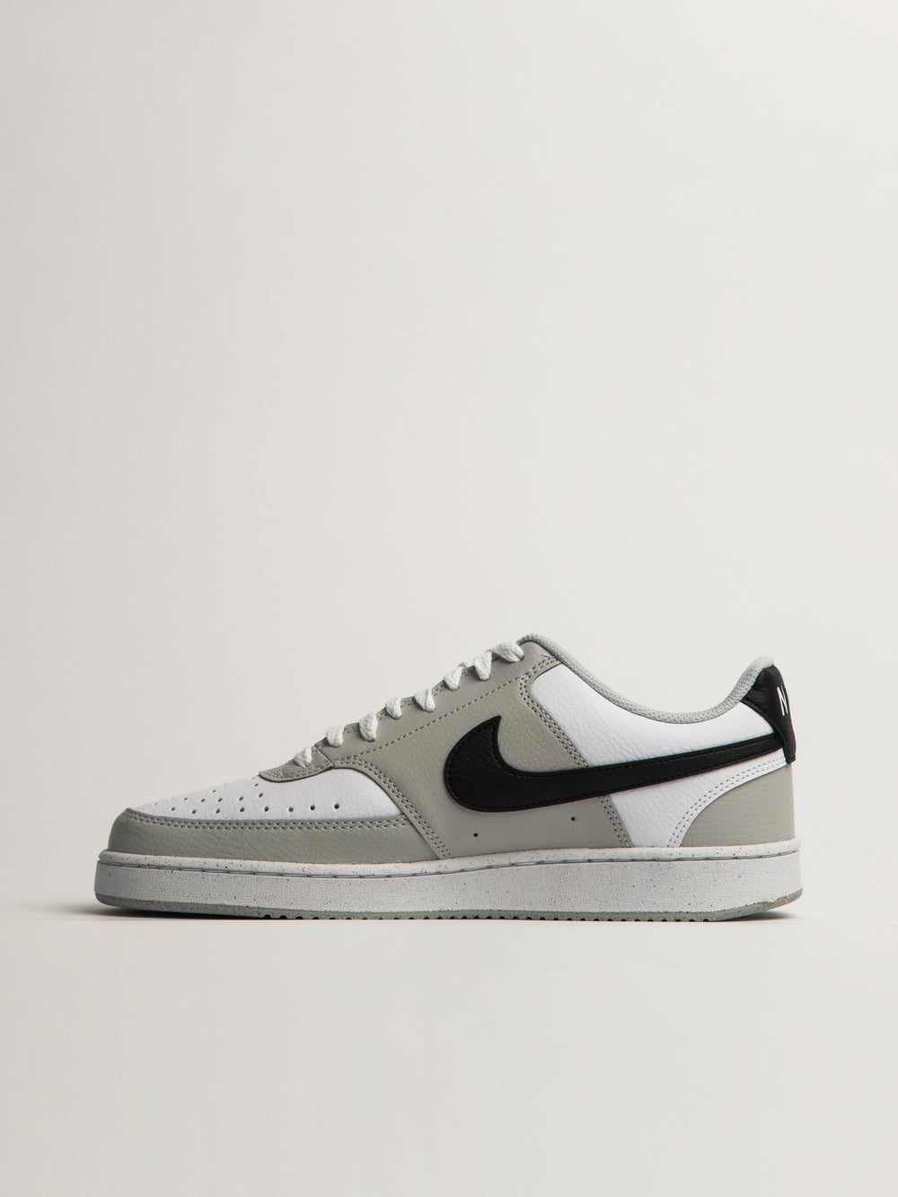 NIKE MENS NIKE COURT VISION LOW SNEAKER - GREY FOG - Boathouse