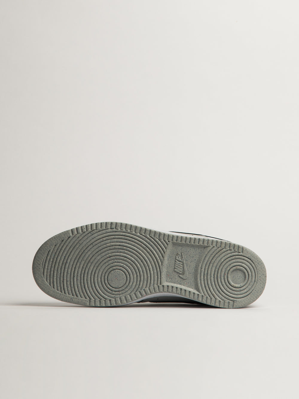 NIKE MENS NIKE COURT VISION LOW SNEAKER - GREY FOG - Boathouse