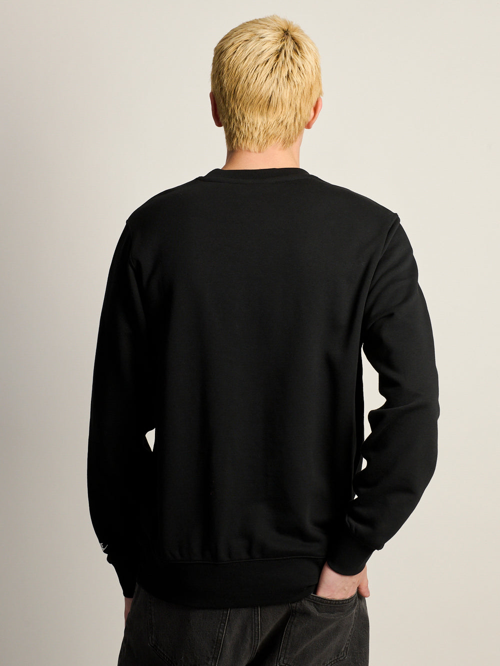 NIKE FIT CREWNECK - BLACK