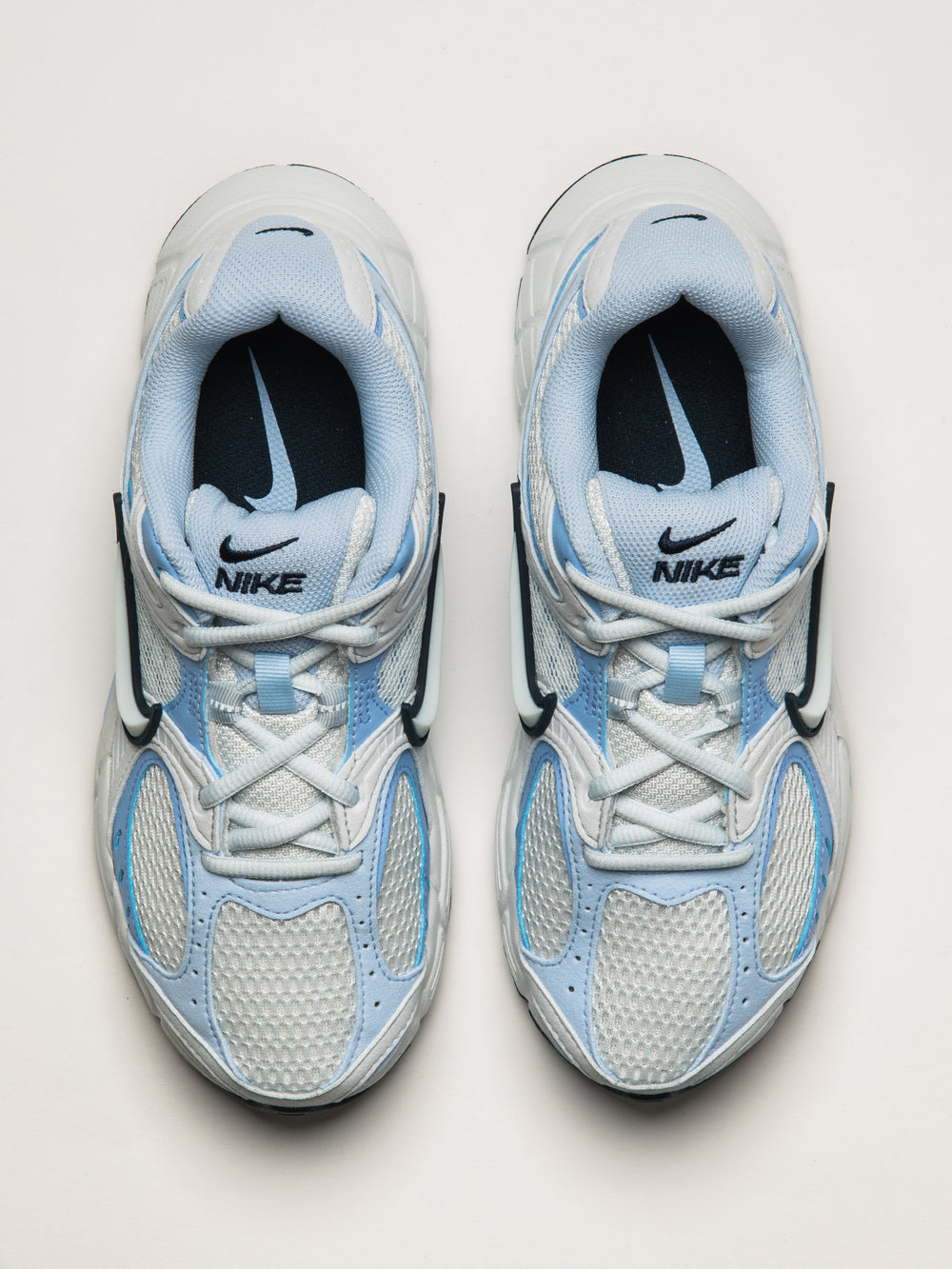 WOMENS NIKE V5 RNR SNEAKER - OFF WHITE/BLUE