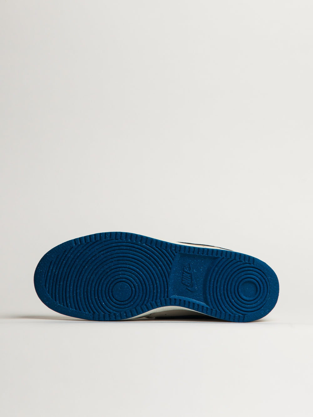 MENS NIKE COURT VISION LOW SNEAKER - WHITE/BLUE