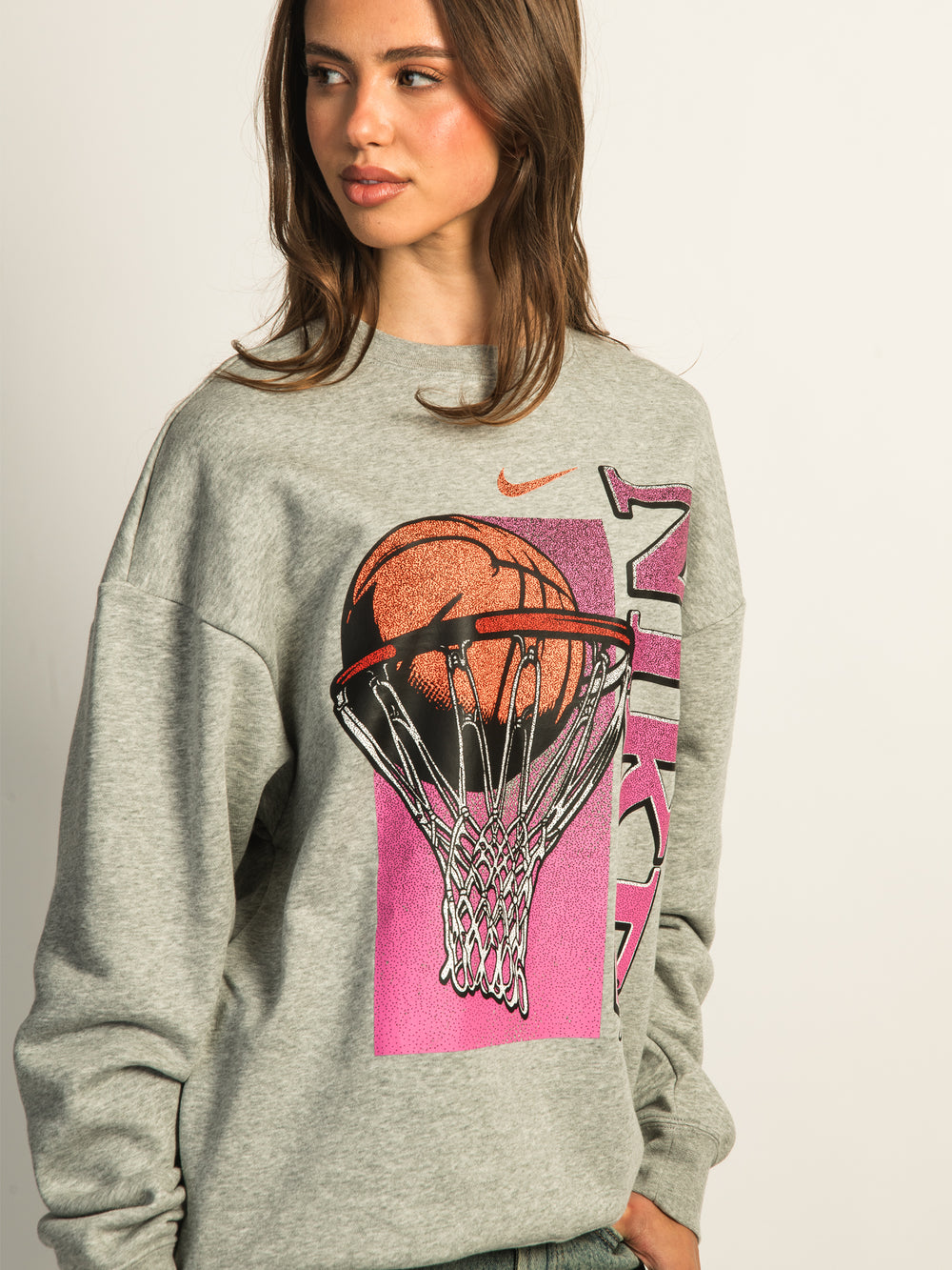 NIKE CLUB FLEECE LOOSE CREWNECK SWEATER
