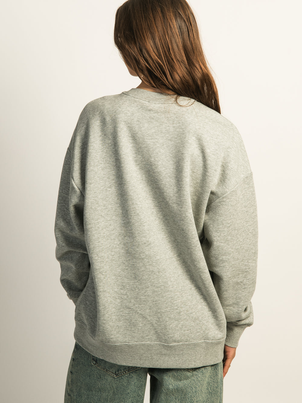NIKE CLUB FLEECE LOOSE CREWNECK SWEATER