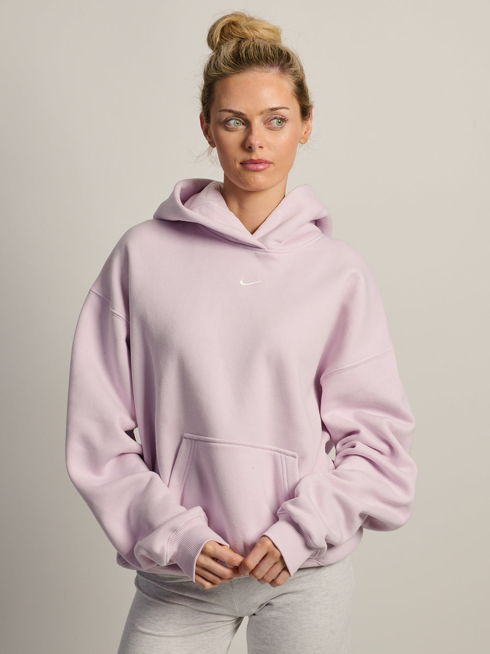 NIKE STDO FLEECE OVERSIZED PULL OVER HOODIE - LILAC