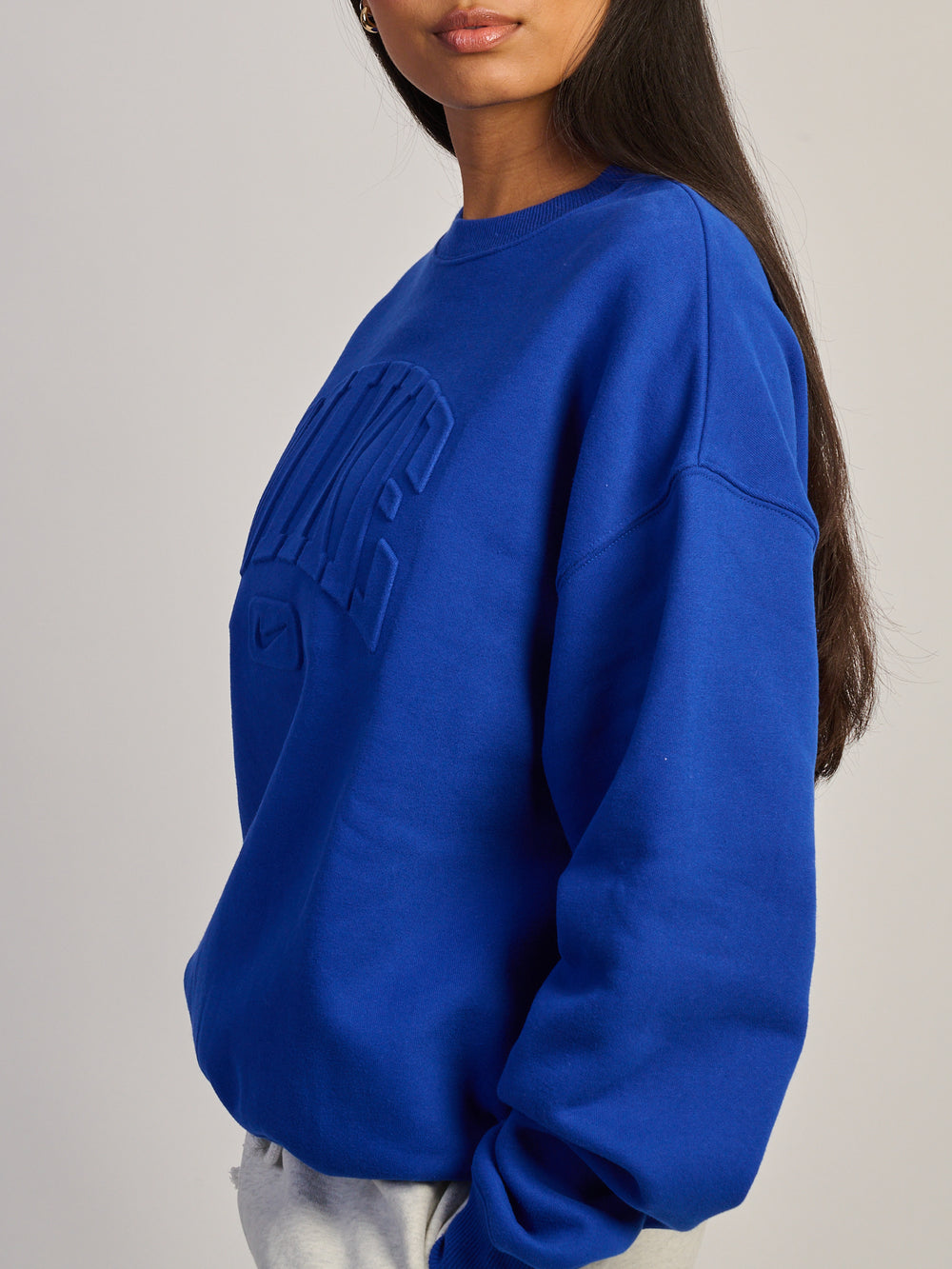 NIKE OVERSIZED CREWNECK SWEATSHIRT