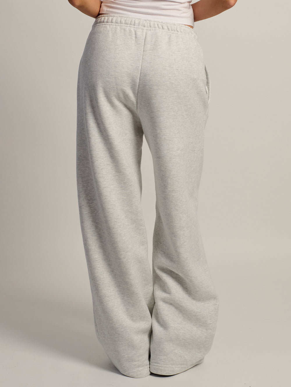 NIKE STDO FLEECE PANTALON LARGE TAILLE MI-HAUTE - GRIS CHINÉ