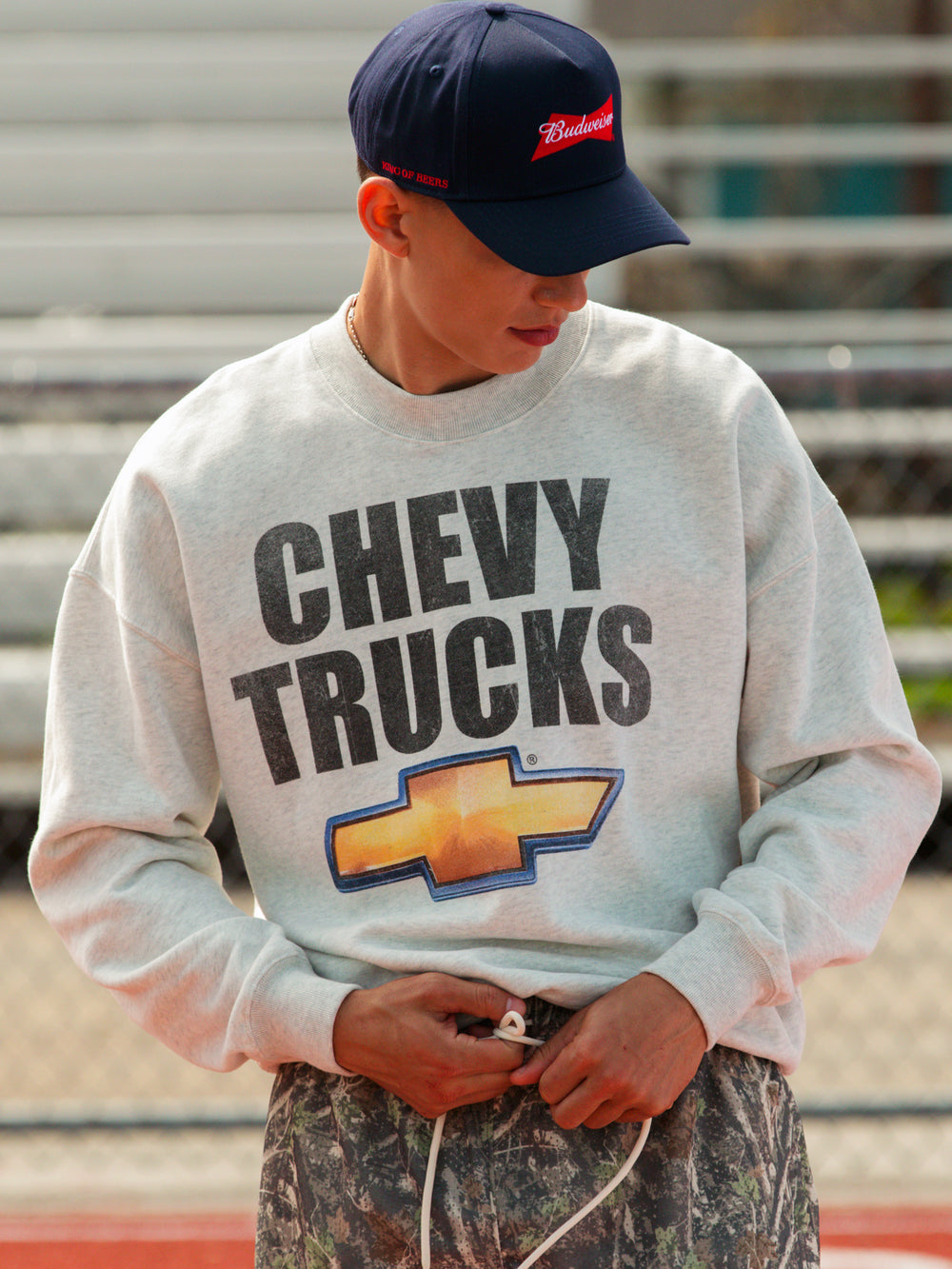 CHEVY TRUCKS RELAXED CREW