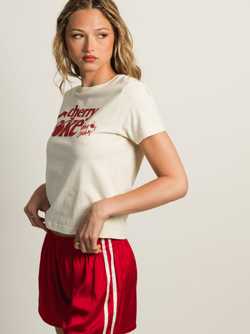 CHERRY COKE FITTED TEE