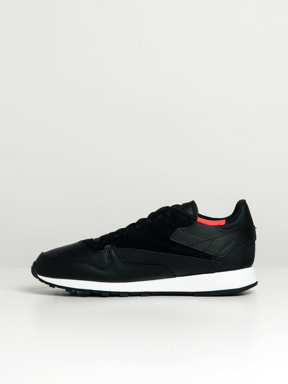 MENS REEBOK CLASSIC LEATHER SNEAKERS - CLEARANCE