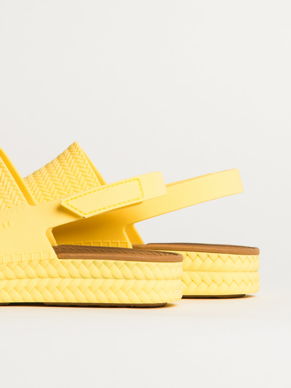 WOMENS REEF WATER VISTA SANDALS - BANANA