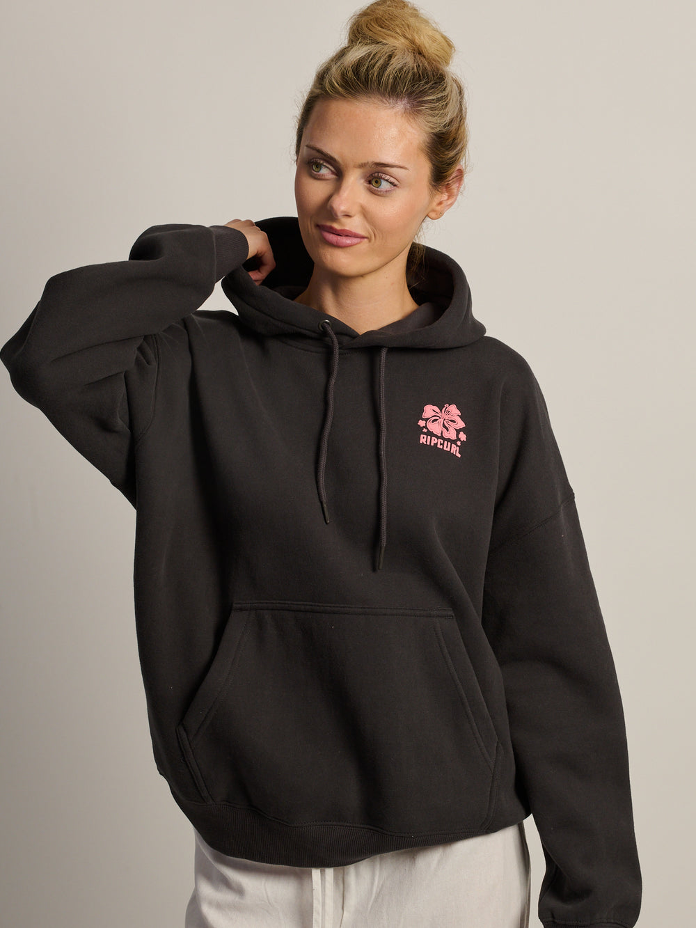 RIP CURL SURF PUFF HERITAGE HOODIE - BLACK