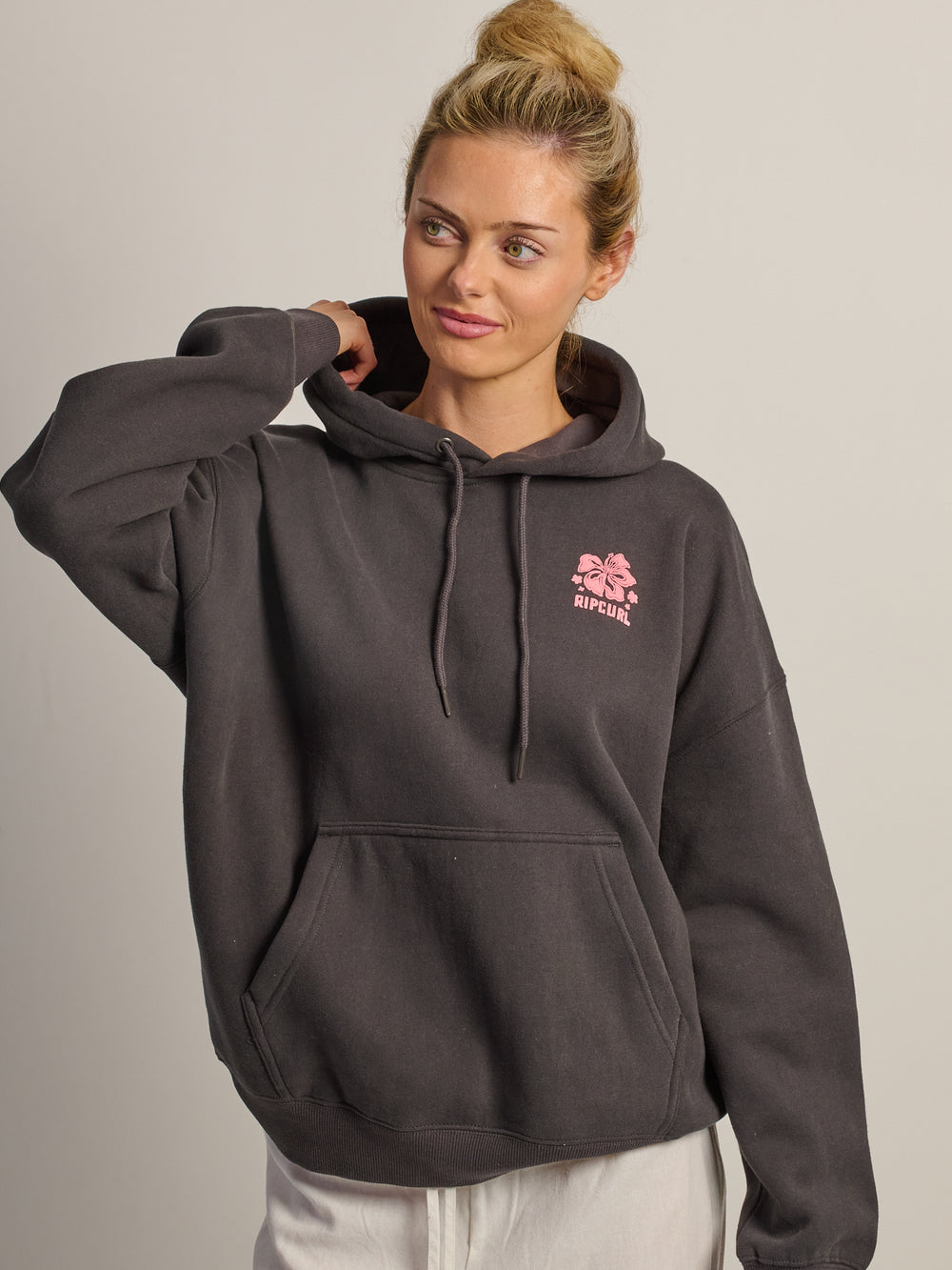 RIP CURL SURF PUFF HERITAGE HOODIE - BLACK