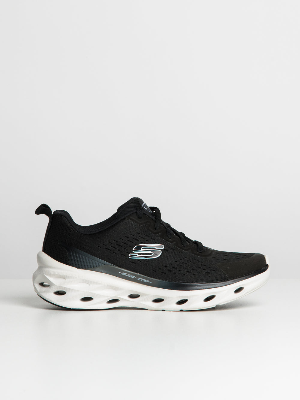 WOMENS SKECHERS GLIDE STEP SWIFT - CLEARANCE