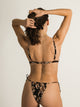 SKINNY DIP SKINNY DIP LEAF PAST TRI BIKINI TOP - CLEARANCE - Boathouse