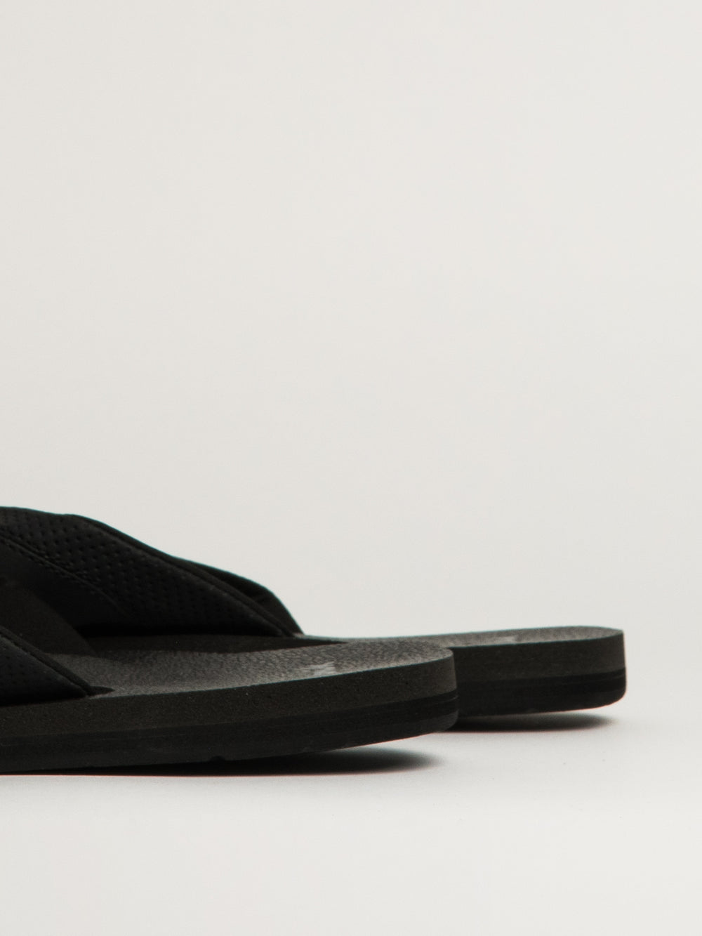 MENS SANUK BEER COZY IV SANDALS - BLACK