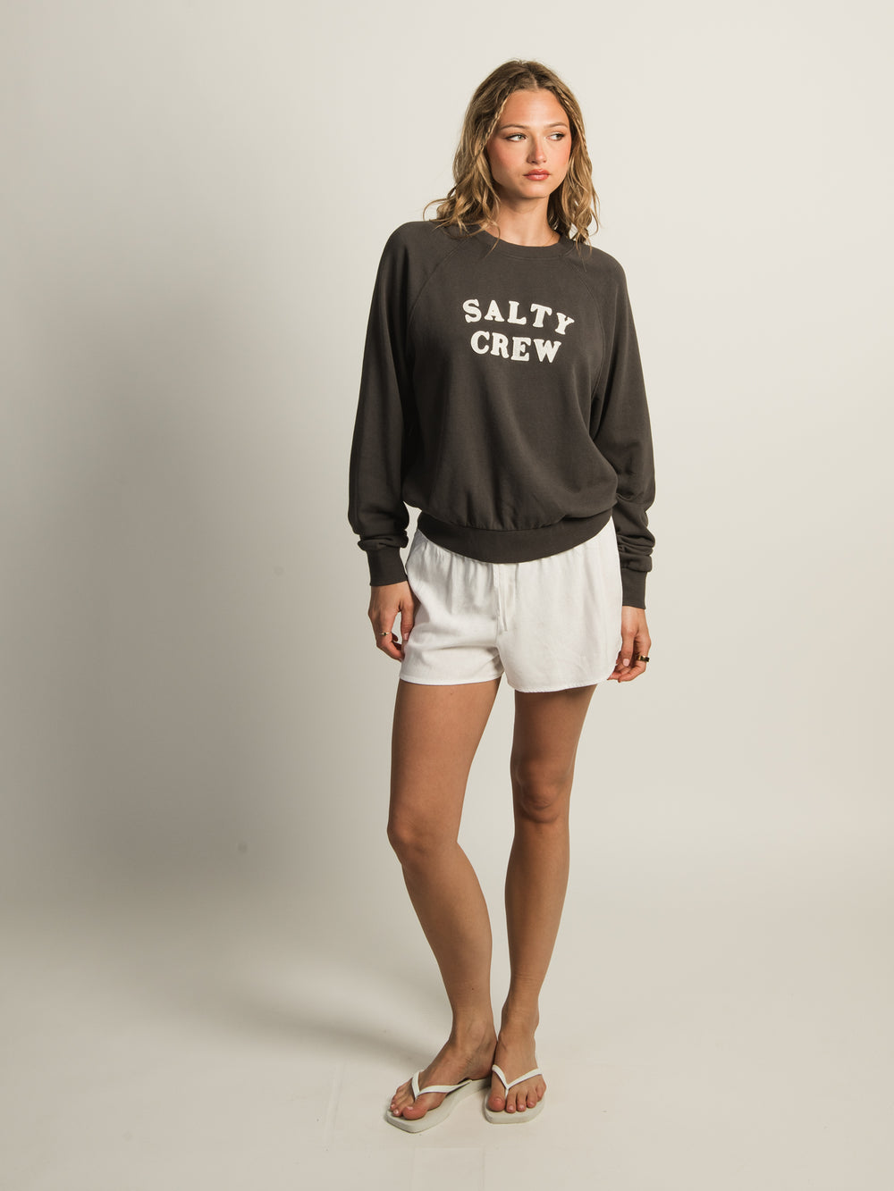 CREWNECK SALTY CREW FIRST MATE APPLIQUE