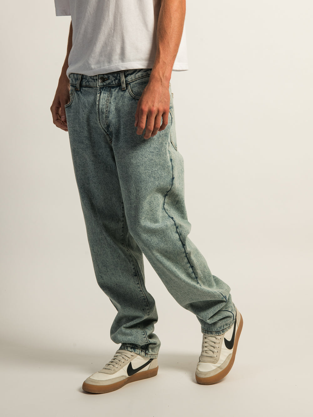 TAINTED LOOSE FIT DENIM - LIGHT WASH DENIM