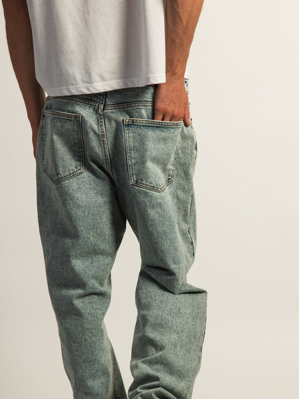 TAINTED LOOSE FIT DENIM - LIGHT WASH DENIM