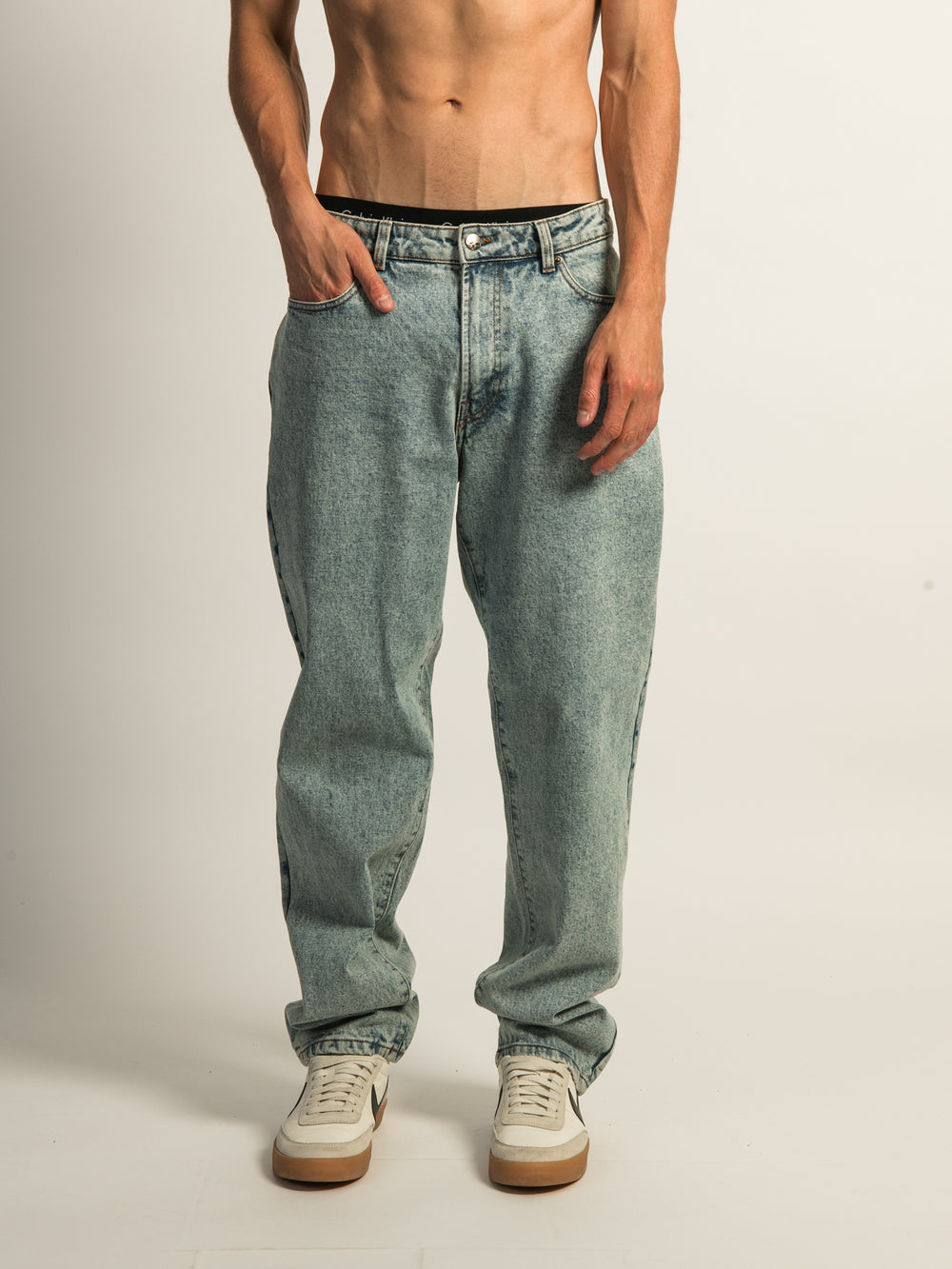 TAINTED LOOSE FIT DENIM - LIGHT WASH DENIM