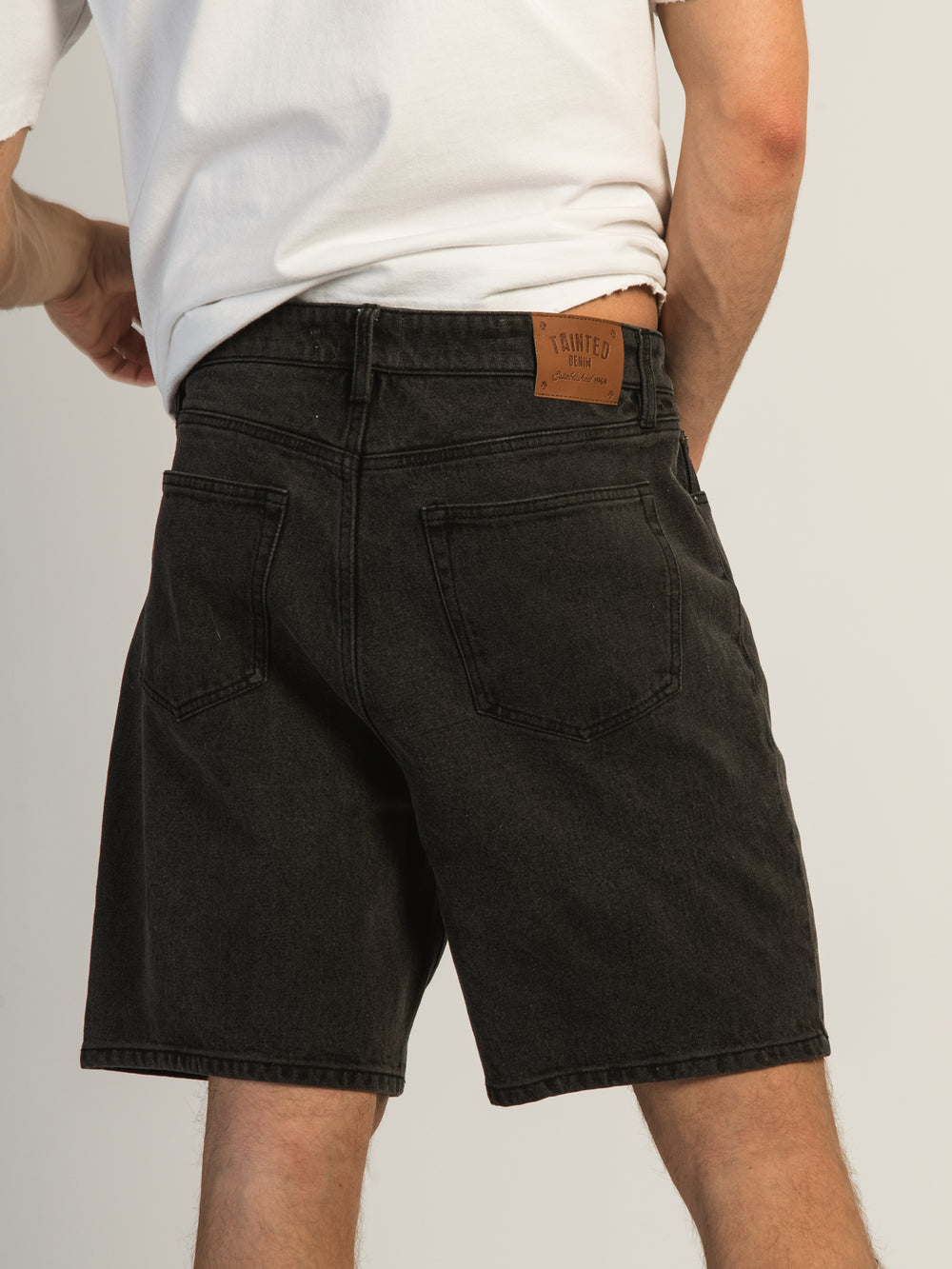TAINTED DENIM SHORT - BLACK WASH