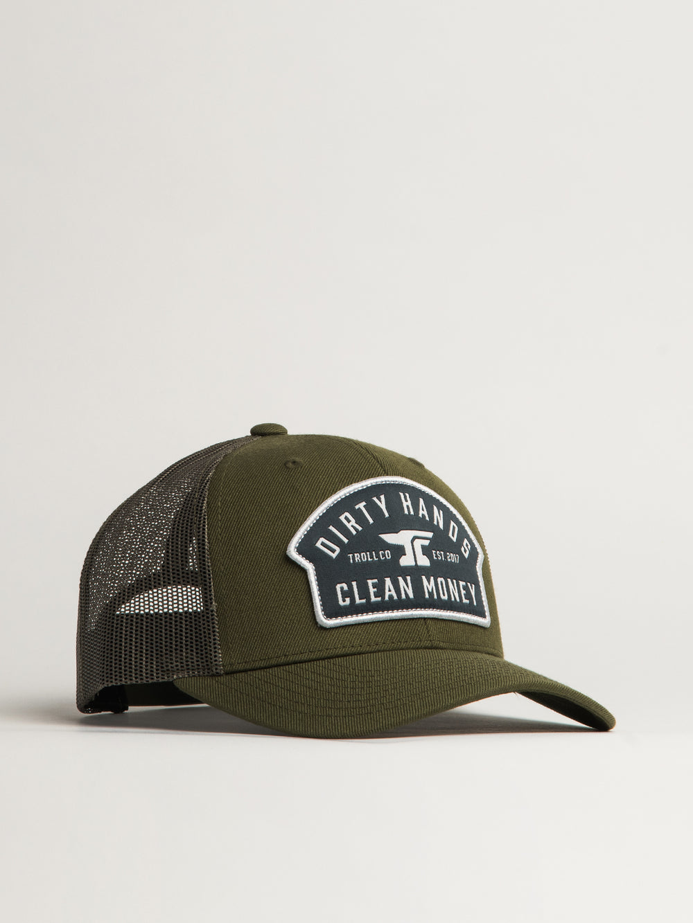 TROLL CO. DHCM PATCH CURVED BRIM TRUCKER HAT