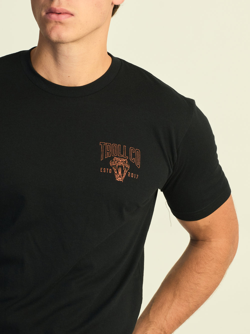 TROLL CO. DHCM RATTLED T-SHIRT