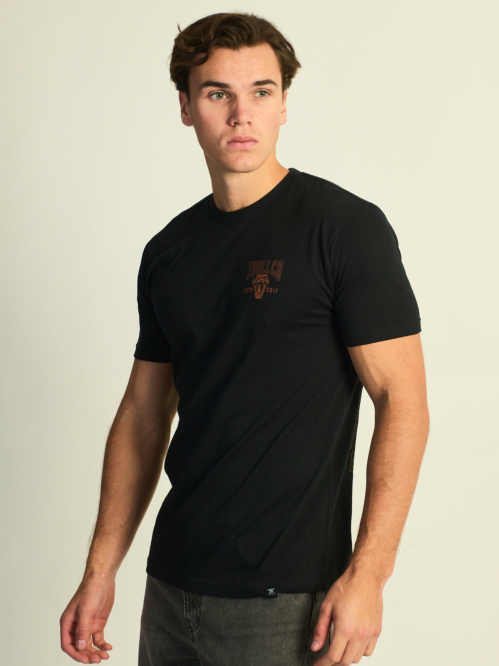 TROLL CO. DHCM RATTLED T-SHIRT