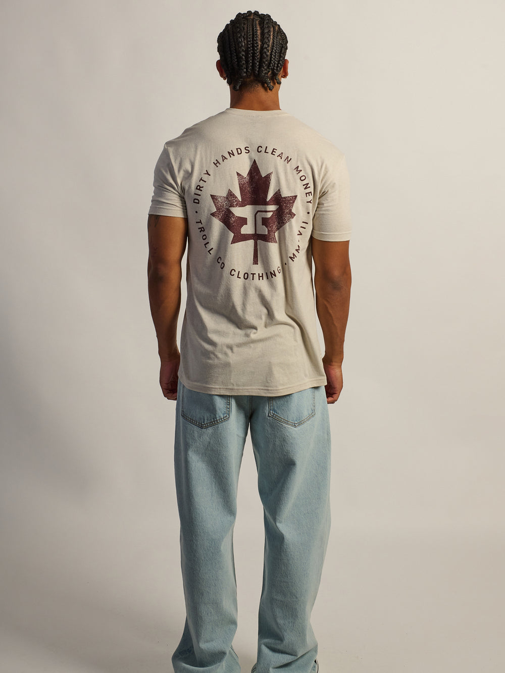 TROLL CO. DHCM ANVIL LEAF TEE - SABLE