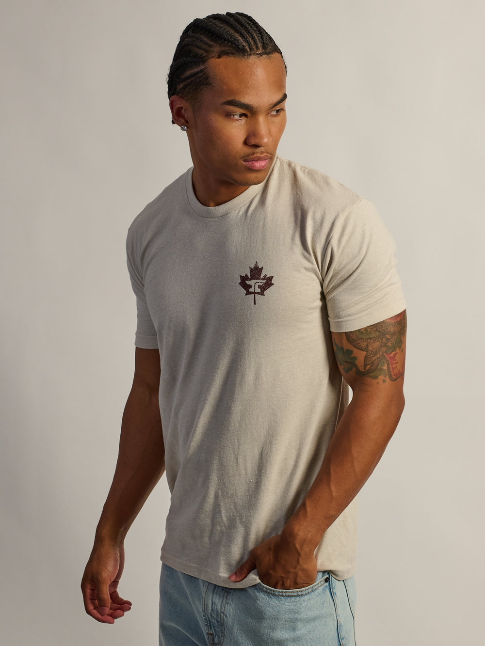 TROLL CO. DHCM ANVIL LEAF TEE - SABLE