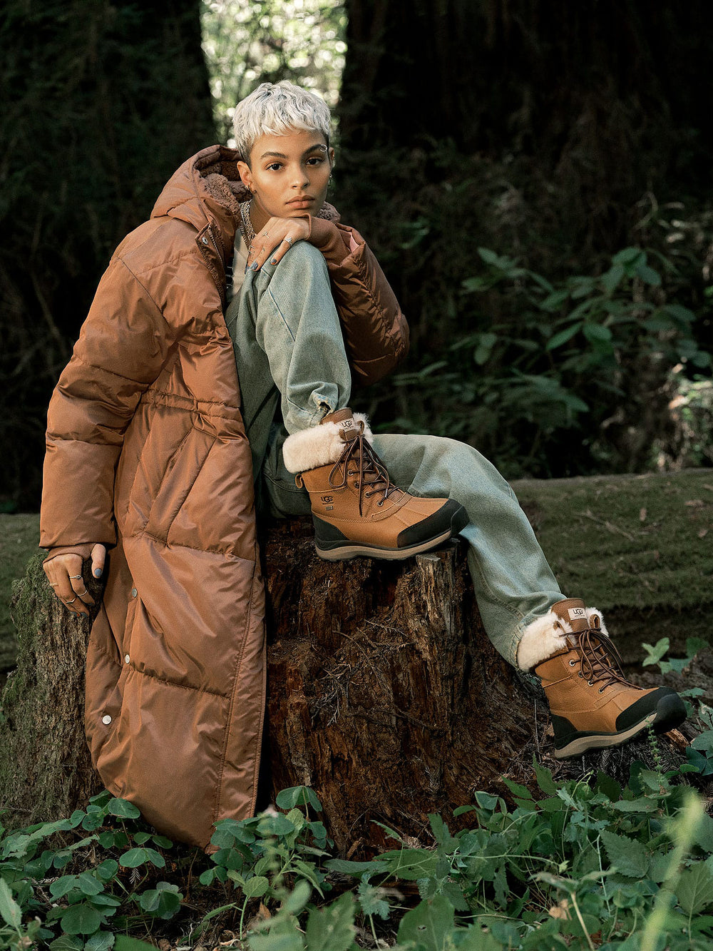 WOMENS UGG ADIRONDACK III BOOTS - CHESTNUT