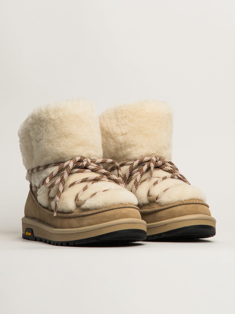 WOMENS UGG CLASSIC TREAD FLUFFED BOOT - MOONBEAM