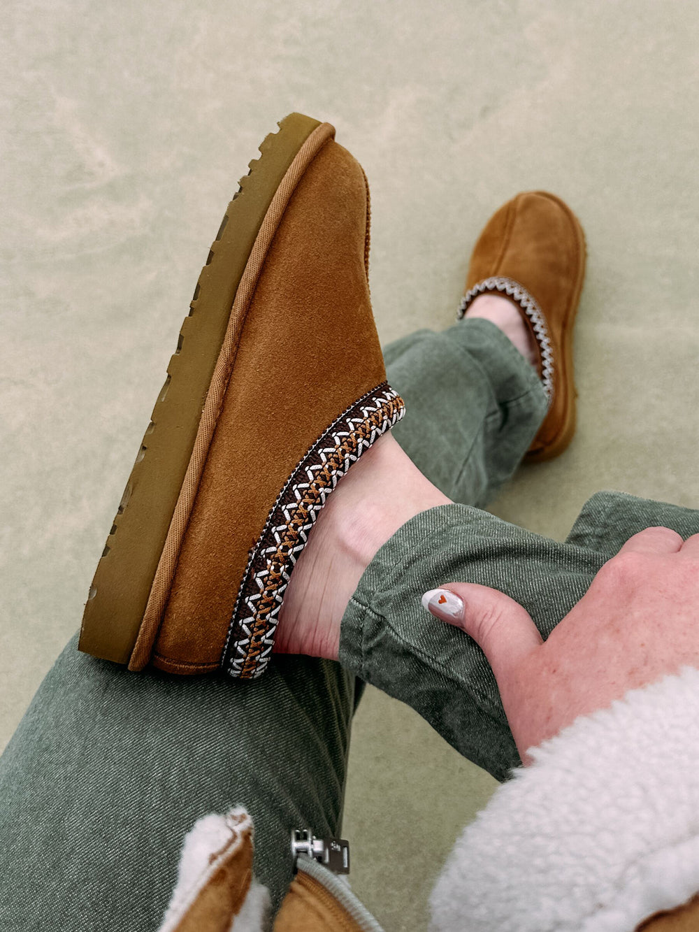 WOMENS UGG TASMAN - CHESTNUT