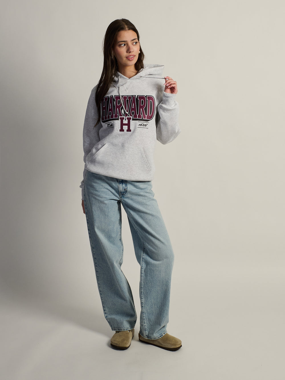 NCAA HARVARD PULLOVER HOODIE