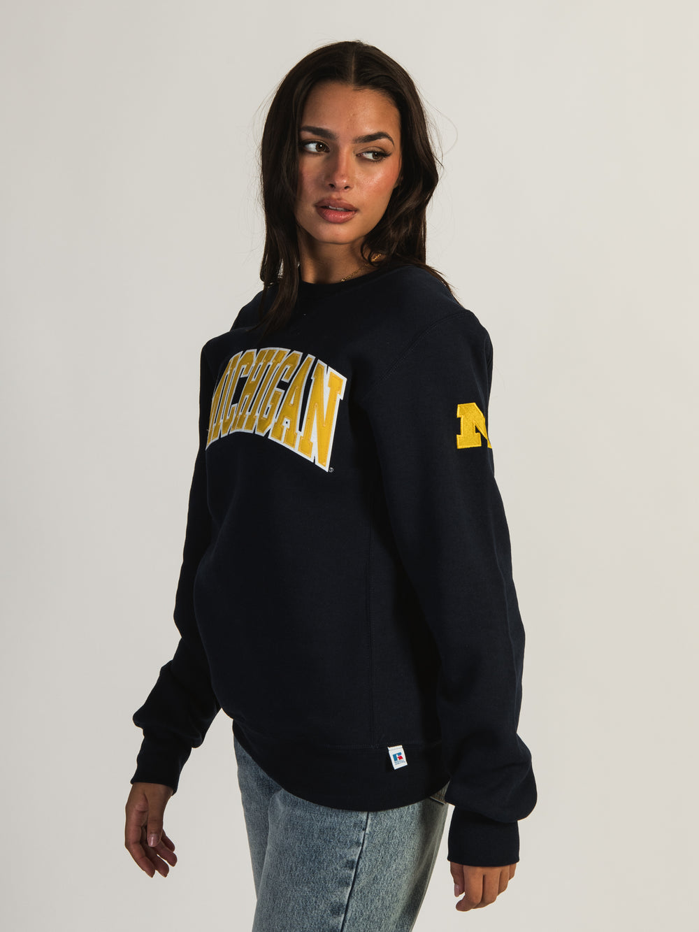 NCAA MICHIGAN SLEEVE EMBROIDERED CREW