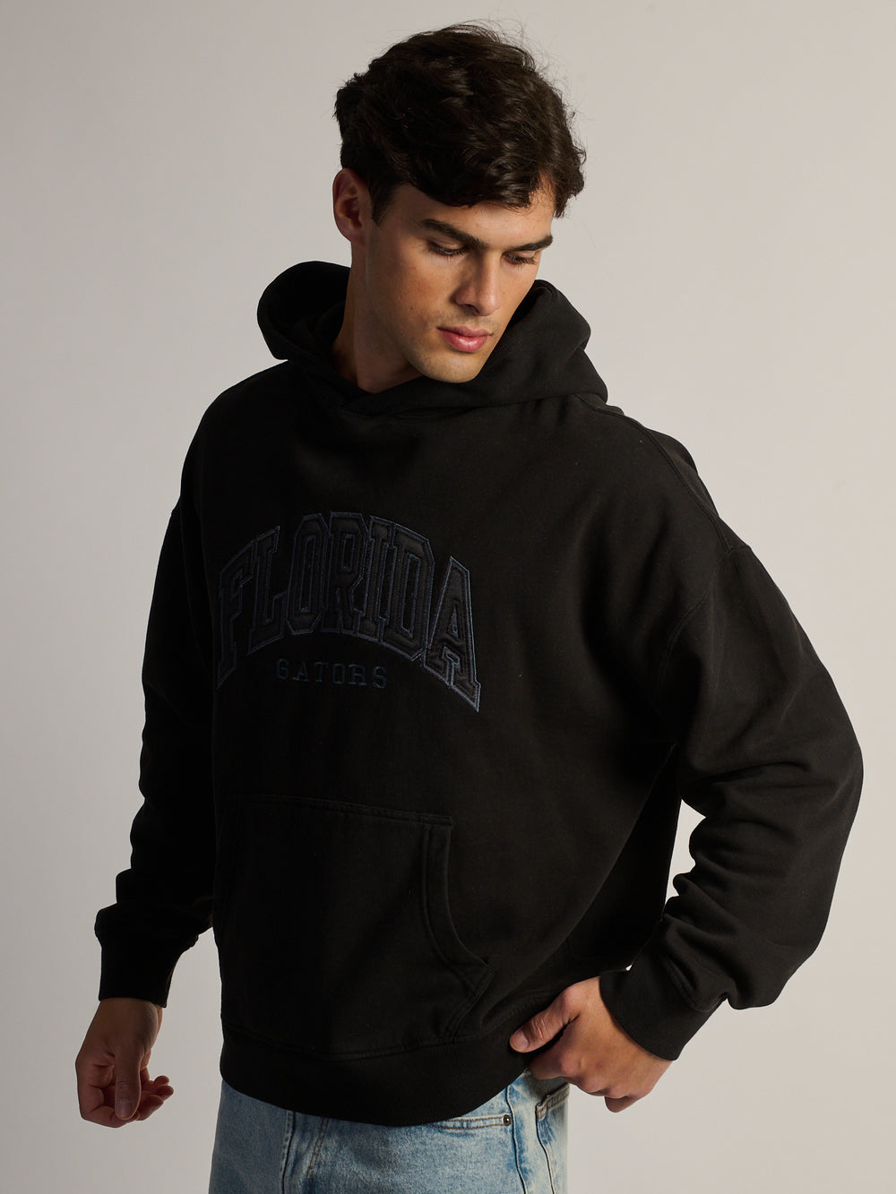 VARSITY FLORIDA TONAL PULLOVER HOODIE - NOIR - Boathouse