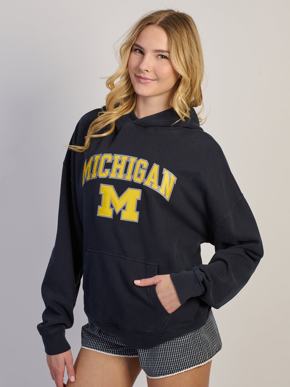 MICHIGAN APLQ PULLOVER HOODIE - MARIN