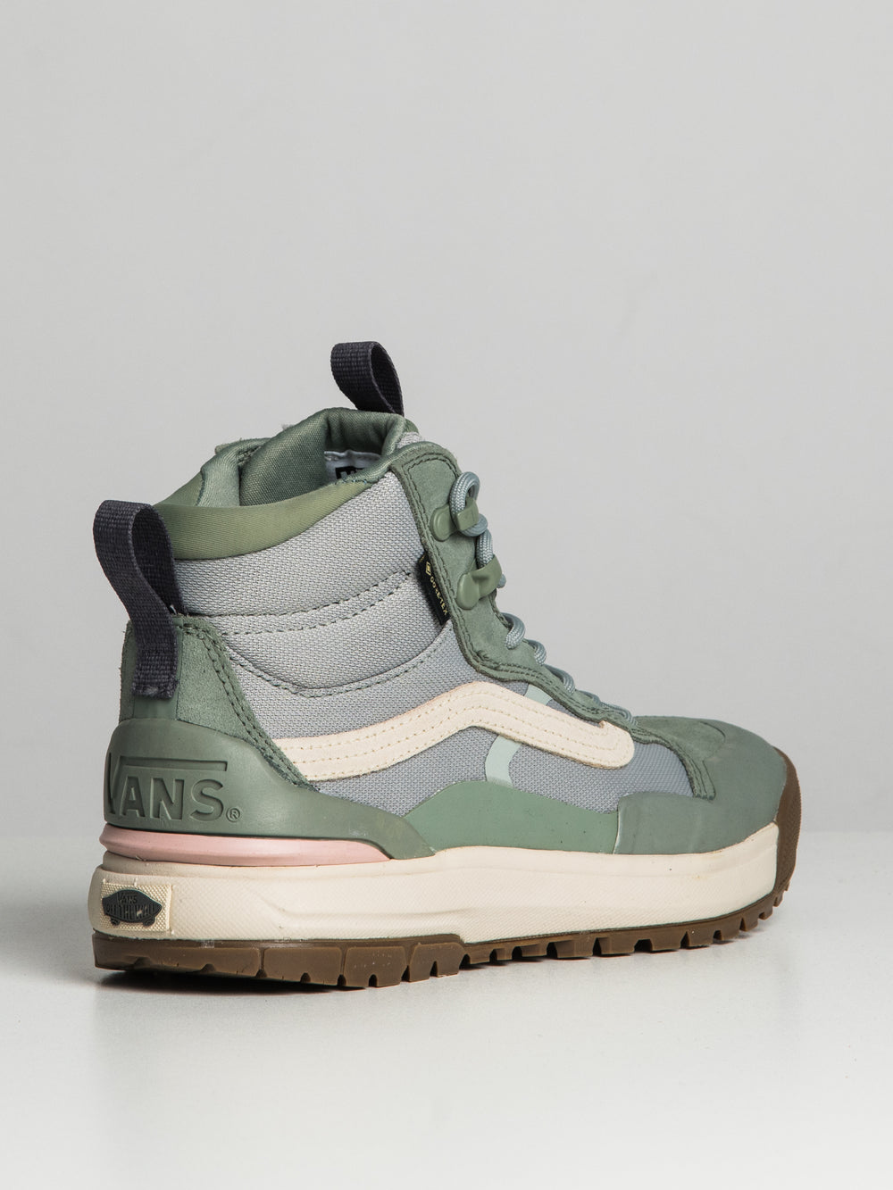 WOMENS VANS ULTRARANGE EXO HI GORE-TEX - CLEARANCE