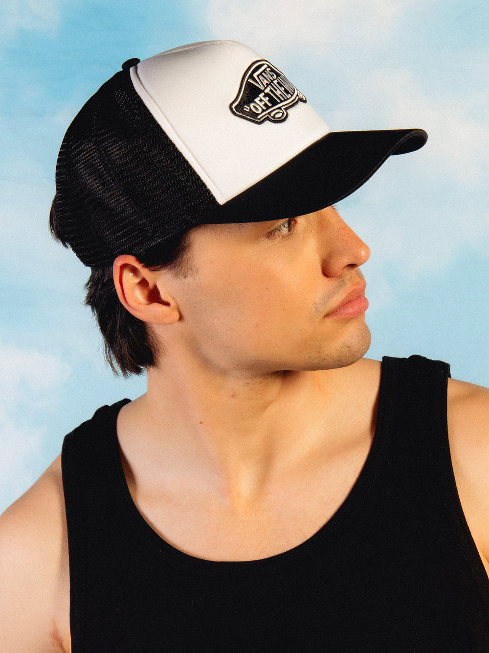 VANS CLASSIC PATCH CURVED BILL TRUCKER HAT
