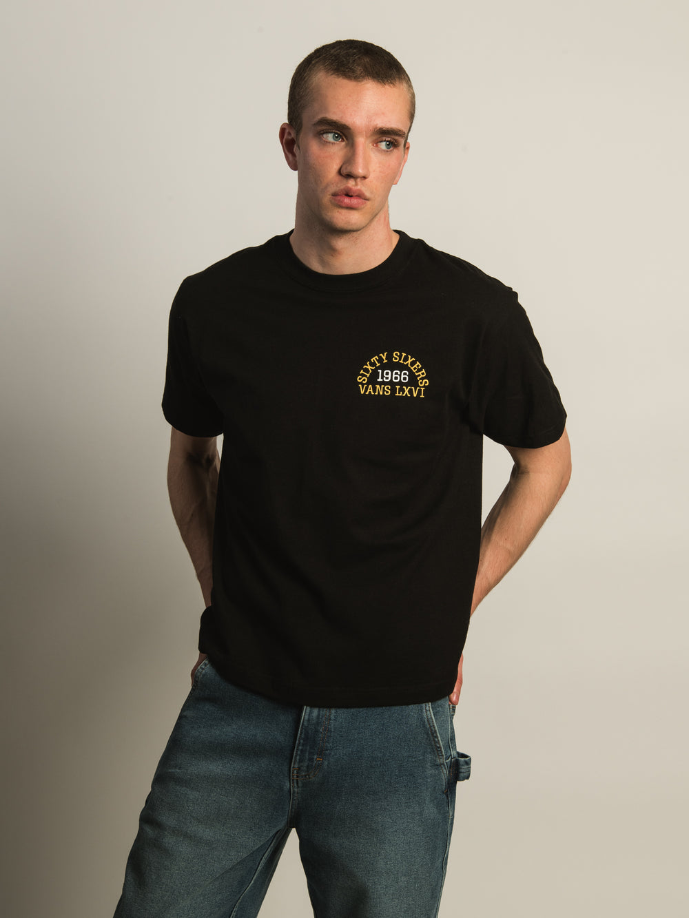 VANS FRAT LXVI T-SHIRT - BLACK