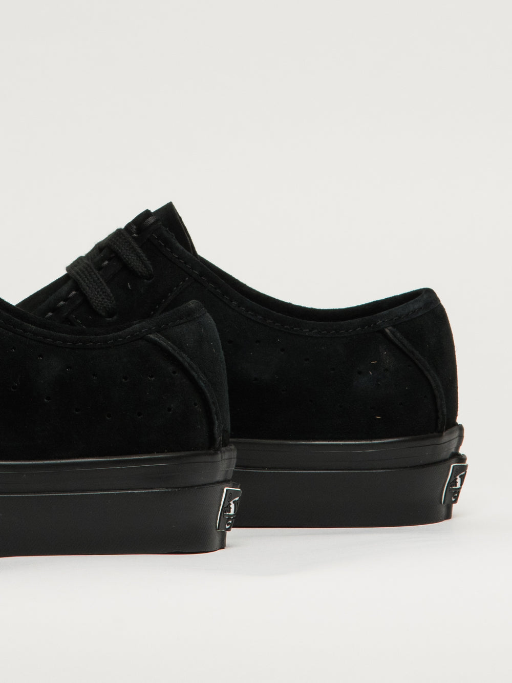 VANS LX CARVER LOW BOOT - BLACK