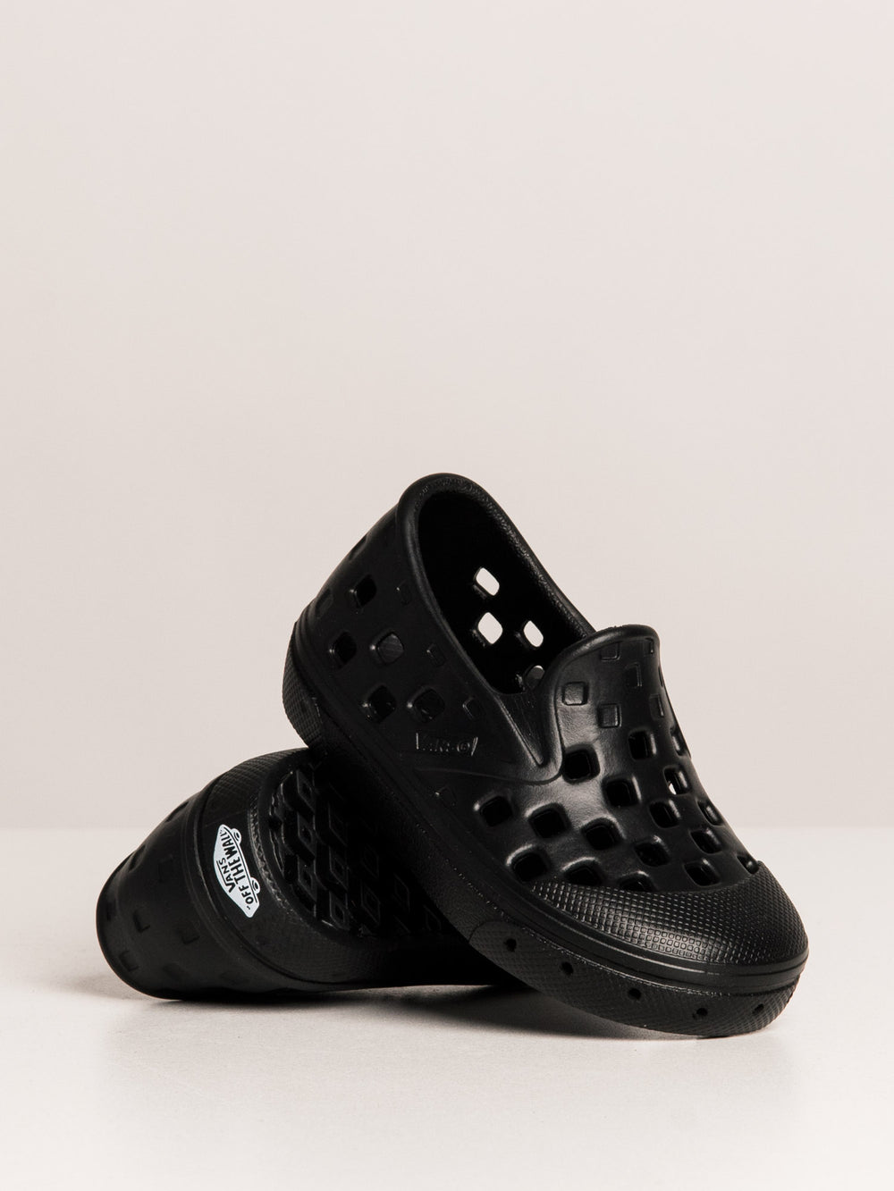 VANS TODDLER TREK SLIP ON BLACK - CLEARANCE