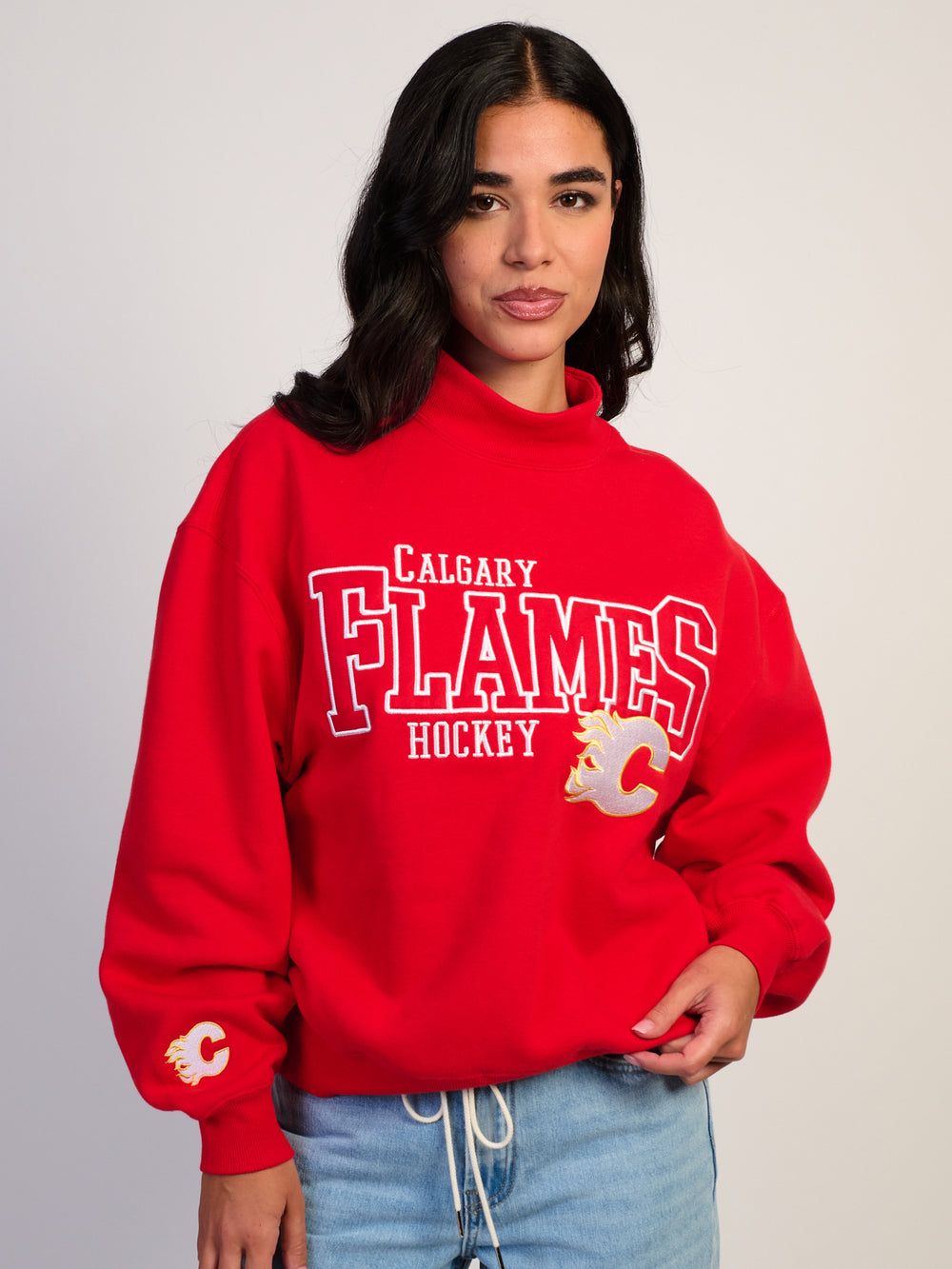 THE WILD COLLECTIVE NHL CALGARY FLAMES MOCKNECK HOODIE